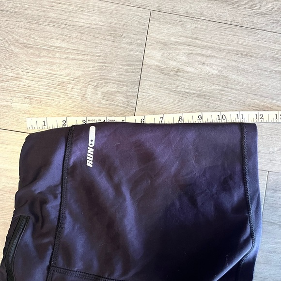 Running shorts - Picture 8 of 11